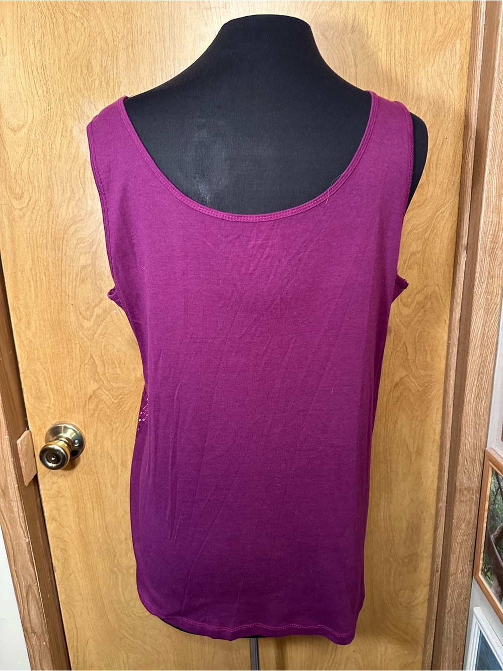 Lane Bryant size 18/20 Sleeveless Sequin Tank Top - Fuchsia - Picture 3 of 5